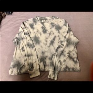 TIE DYE LONG SLEEVE!!